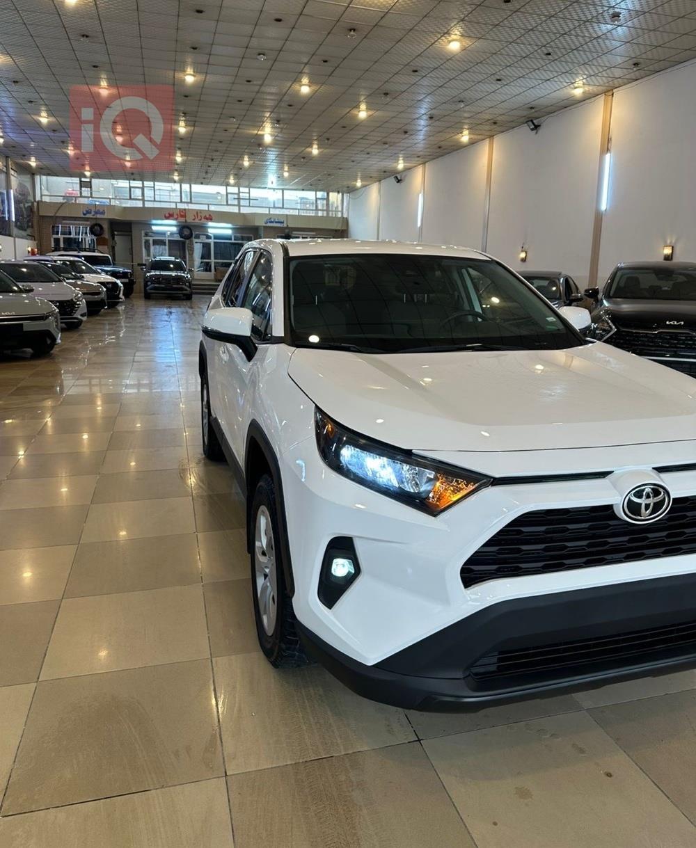 تويوتا راف 4